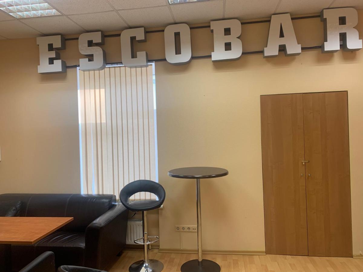 Escobars Backpackers Hostel Riga Extérieur photo